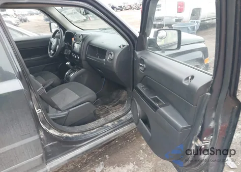 2016 Jeep Patriot Sport z USA, uszkodzony, nr VIN 1C4NJRBB1GD520183